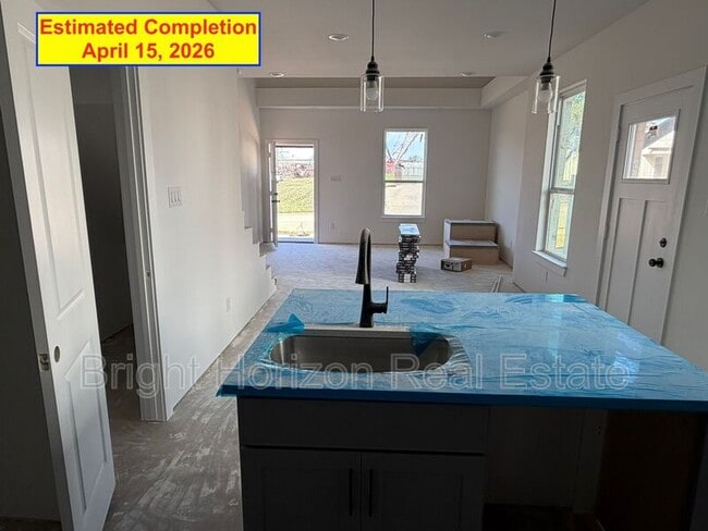 Building Photo - 10552 Tube Dr