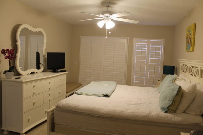 Building Photo - 1209 Ocean Dunes Cir