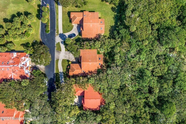 Building Photo - 117 Caledonia Dr