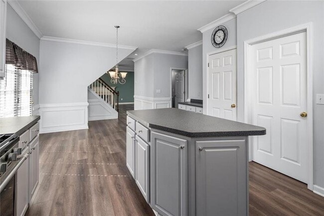 Building Photo - 4220 Hunters Green Way NE