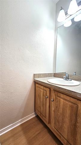 Building Photo - 1605 5th Ave