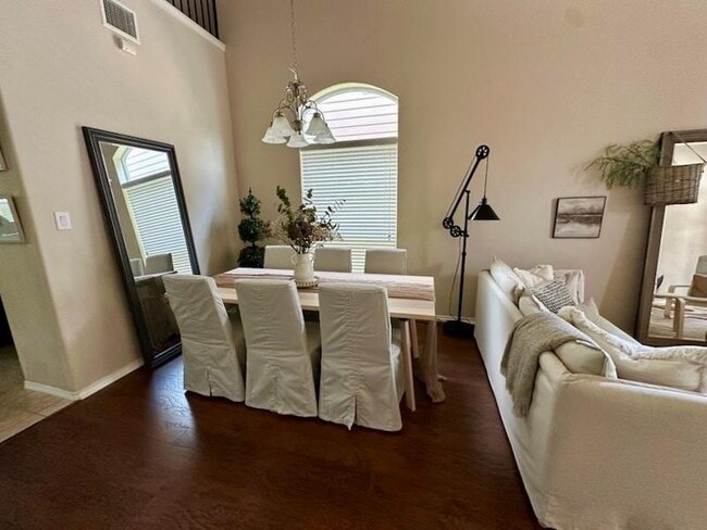 Building Photo - 8629 White Ibis Dr