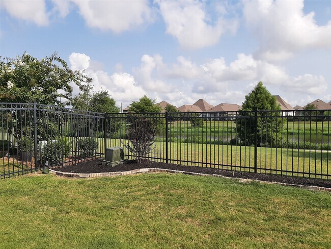 Building Photo - 23306 Ivory Sedge Trl