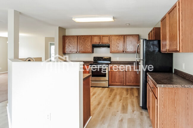 Building Photo - 212 Sagebrook Dr