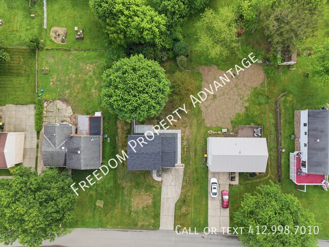 Building Photo - 139 W Fair Meadows Dr