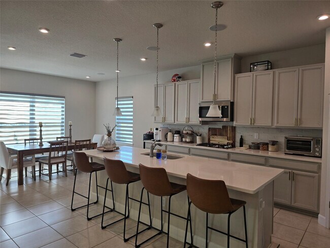 Building Photo - 19206 Rolling Acrs Rd