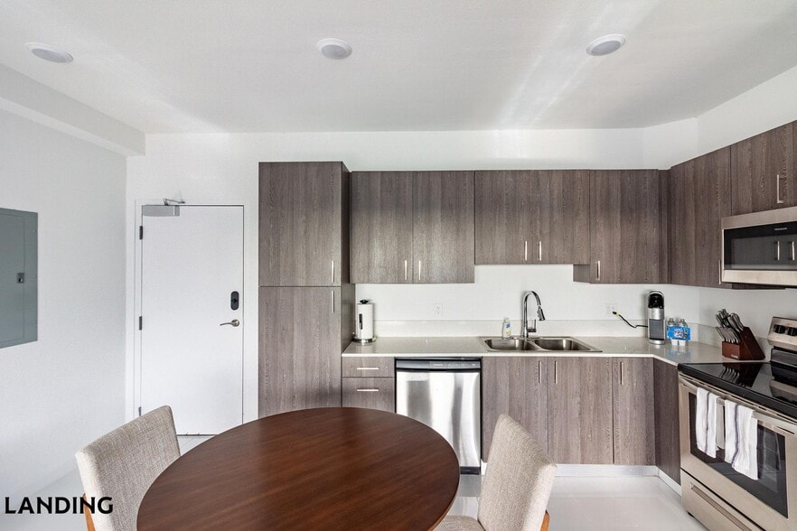 Building Photo - 25850 SW 140th Ct