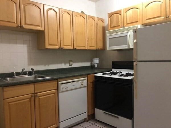 Building Photo - 53 Cummings Rd