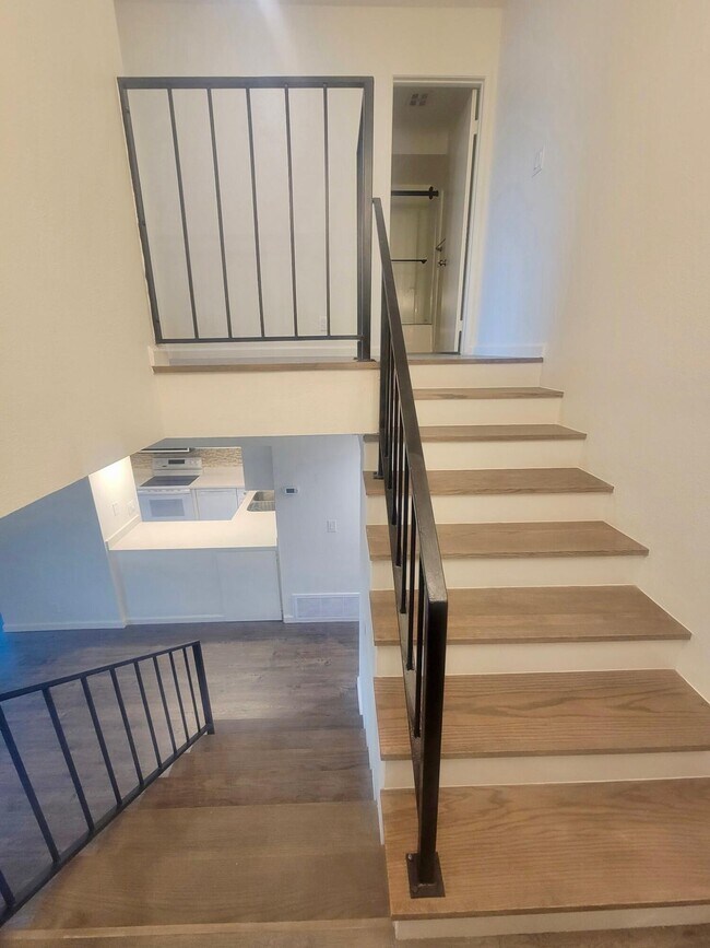 Building Photo - 45421 Lupine Ln
