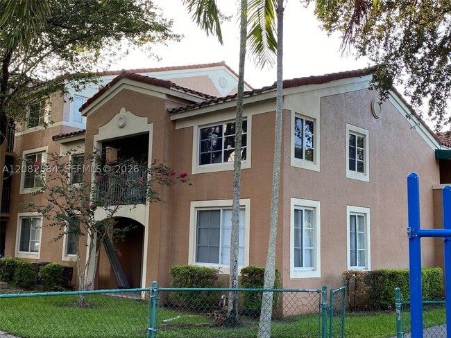 Building Photo - 4820 N State Rd 7