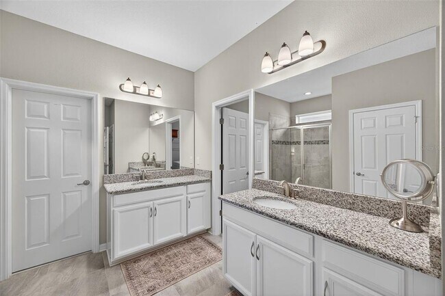 Building Photo - 30514 Pecan Valley Loop