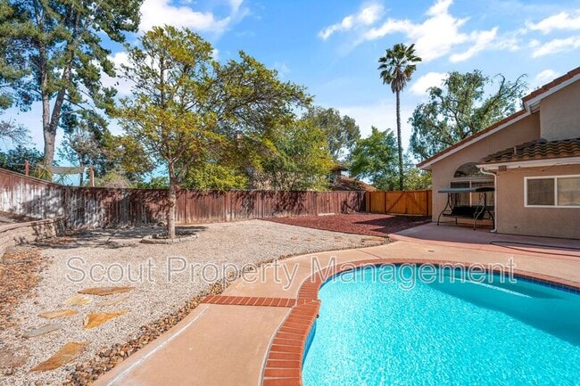 Building Photo - 24576 Jacarte Dr