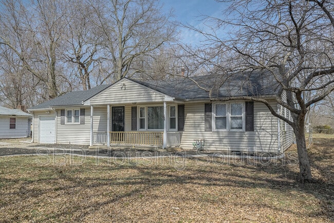 Primary Photo - 8008 E 99 Terrace
