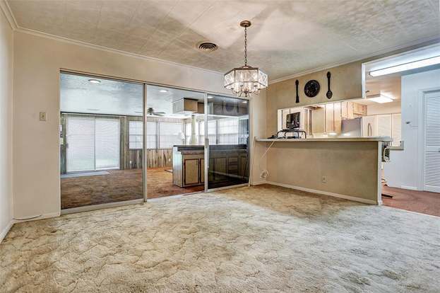 Building Photo - 4145 Sarong Dr