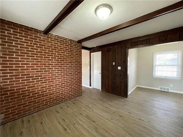 Building Photo - 10623 Palmer Ave