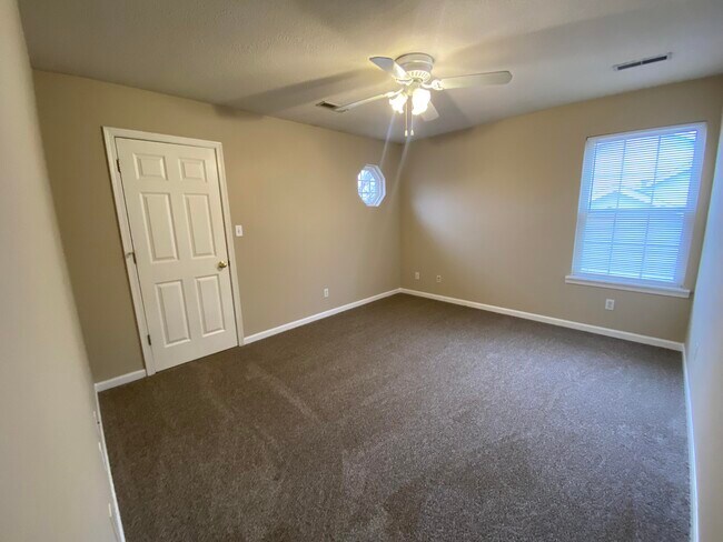 Building Photo - 5389 E Trikalla Dr