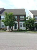 Building Photo - 8130 Lenox Creekside Dr