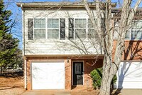 Building Photo - 105 Magnolia Gardens Walk