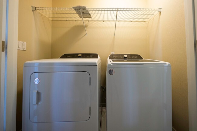 Washer/dryer (new) - 4828 SE Teakwood St