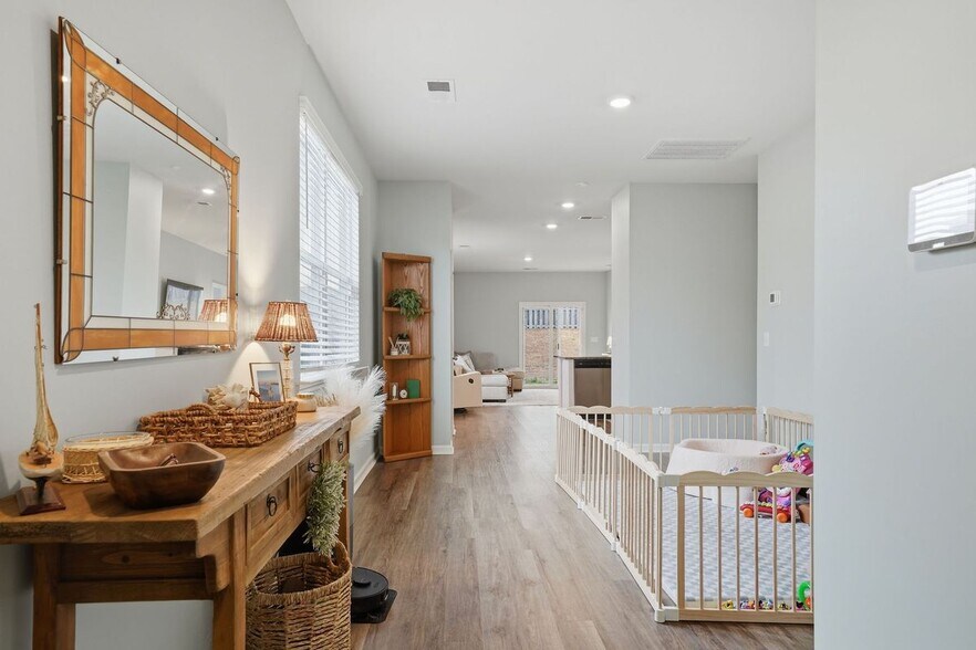 Building Photo - 603 Airlie Vista Ln