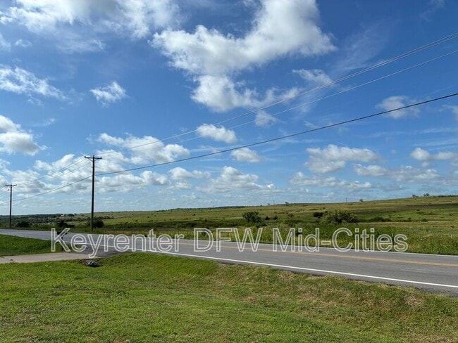Building Photo - 13320 White Settlement Rd