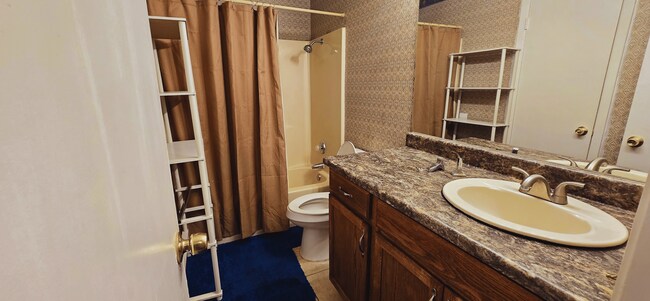 Building Photo - 1522 Butterfield Dr