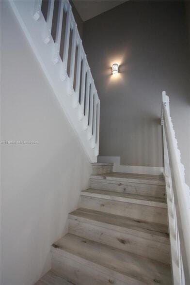 Building Photo - 935 Lemonwood Ct