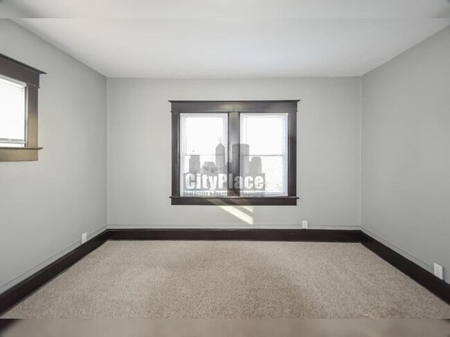 Building Photo - 117 N Euclid Ave