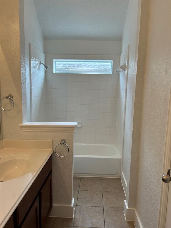 Building Photo - 1374 Red Stag Pl