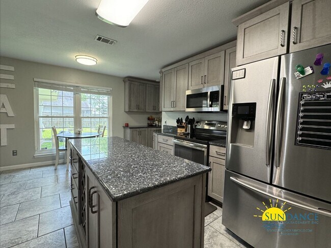 Building Photo - 109 Long Pointe Dr