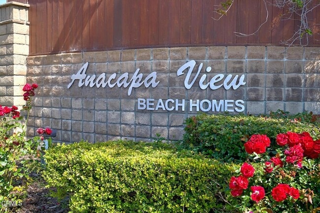 Building Photo - 127 Seaspray Way