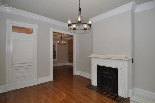 Building Photo - Beautiful Salt Lake Home for Rent