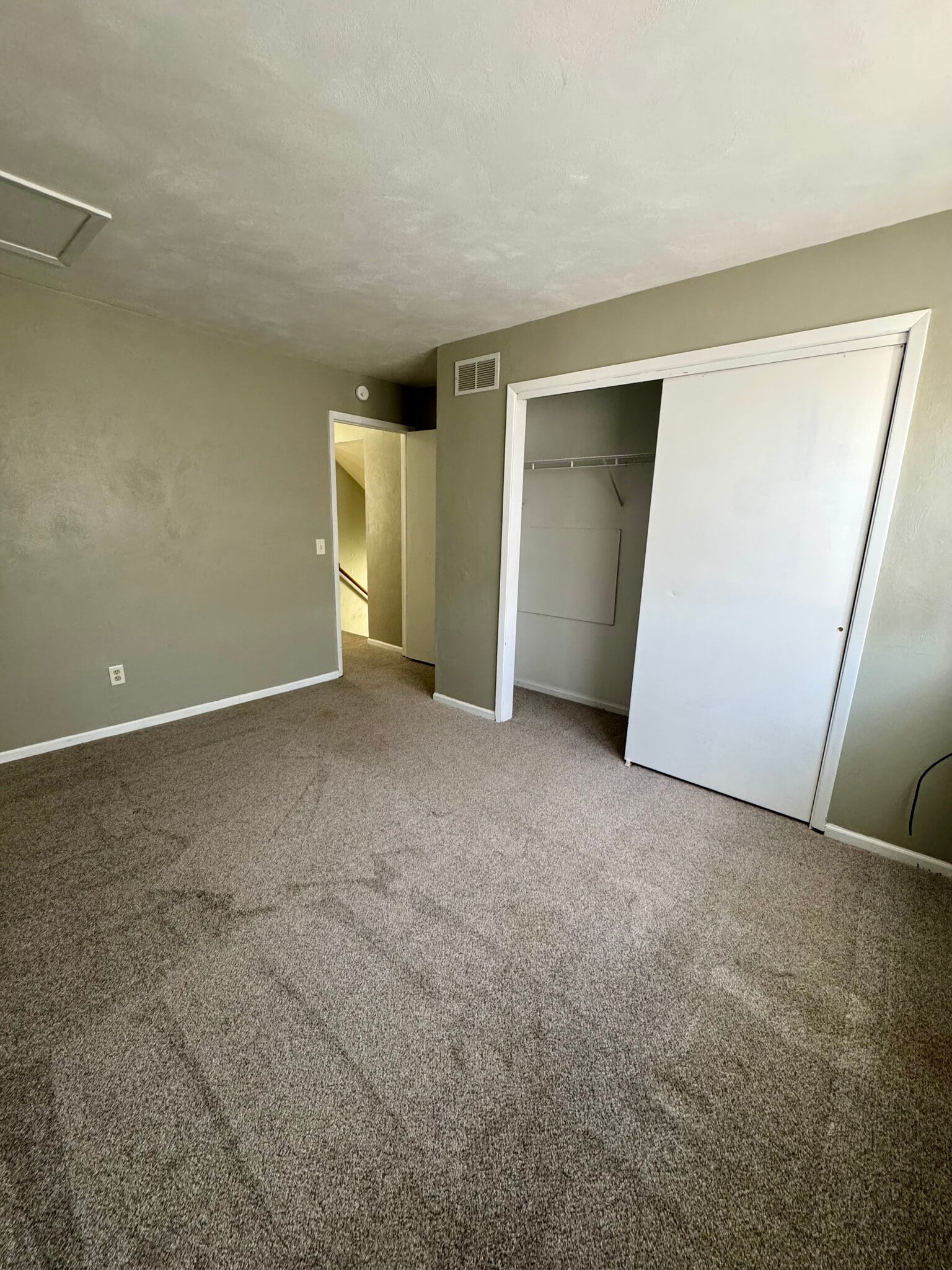 Building Photo - 3513 W 31st St