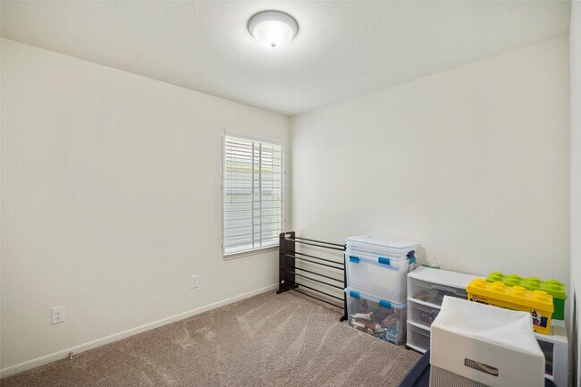 Building Photo - 12730 Pelican Bay Dr