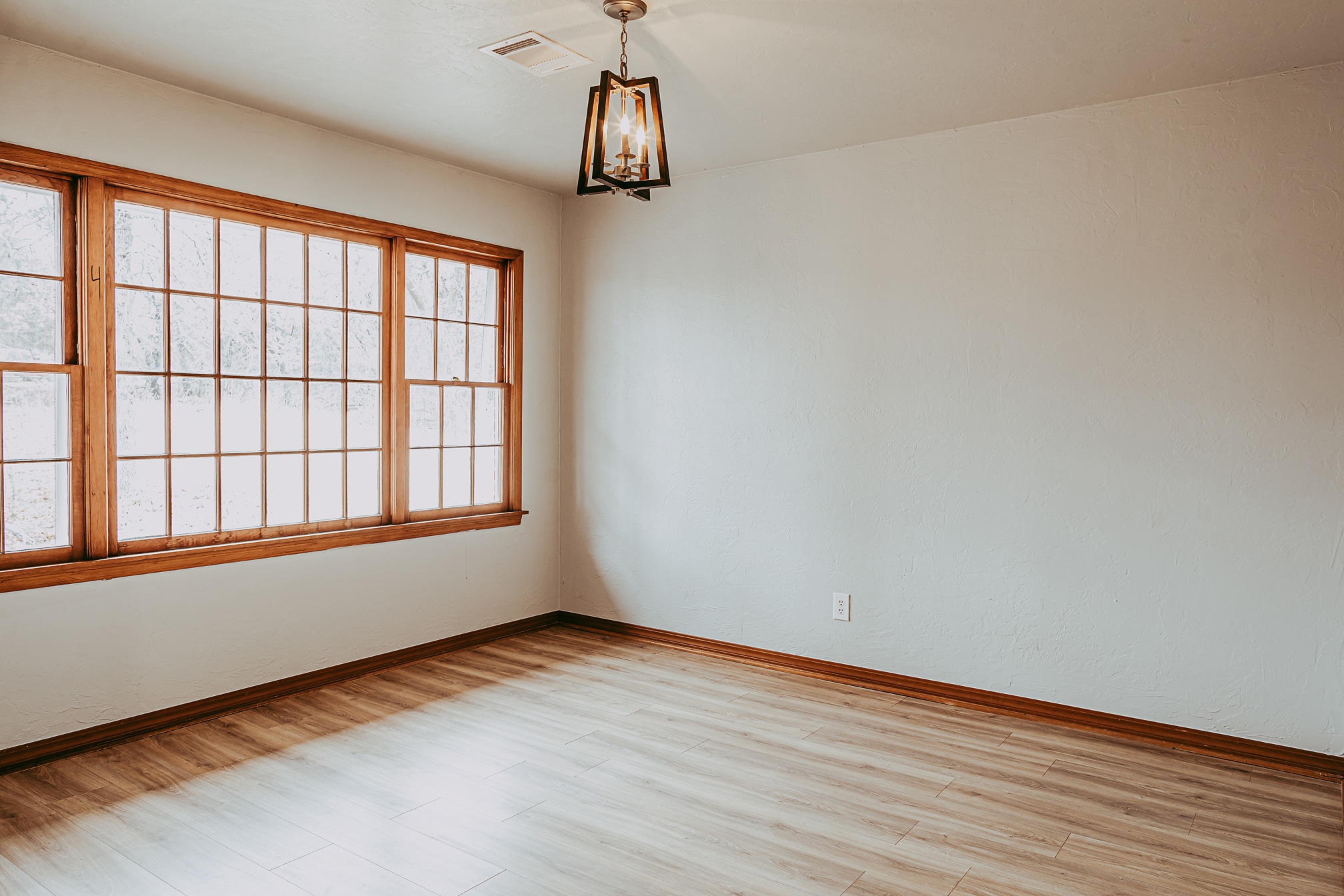 Dining Room - 5331 Indian Hill Rd