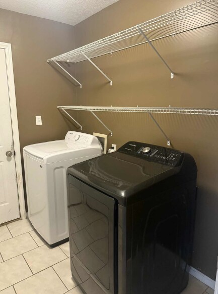 Building Photo - 4208 Brunswick Dr