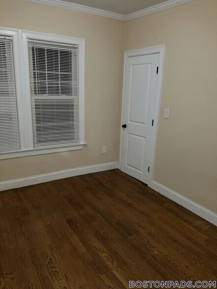 Building Photo - 2975 Washington St