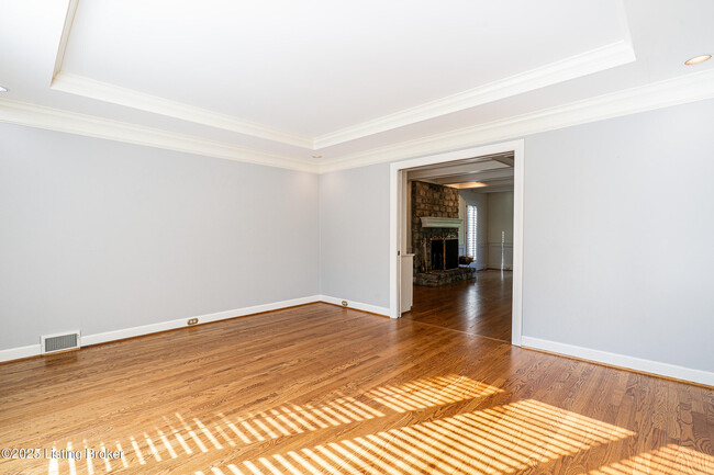 Building Photo - 303 Coralberry Rd