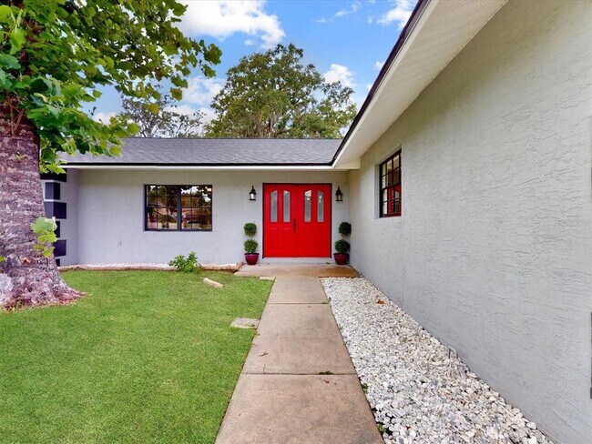 Building Photo - 1710 Big Oak Ln