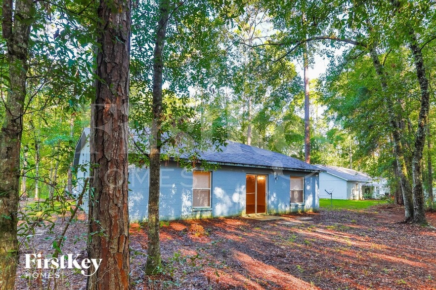 Building Photo - 14905 SE 25 Pl