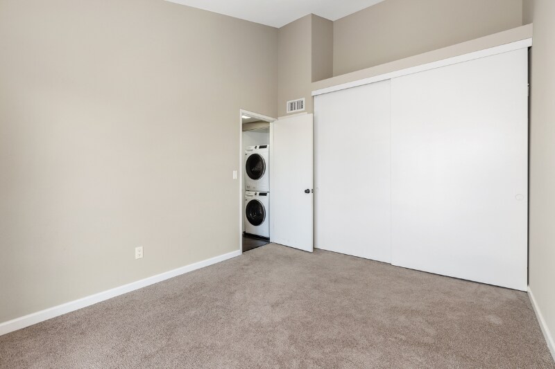 Building Photo - 3633 Indiana St