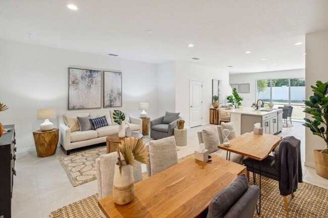 Building Photo - 3462 Caravelle St