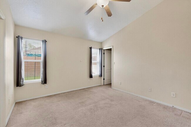 Building Photo - 10743 Antler Tool Rd SW