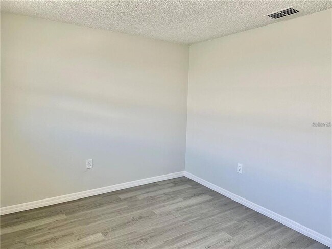 Building Photo - 4930 Getner St