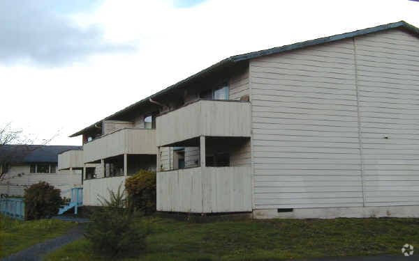 Building Photo - Sequoia Glen Apartments