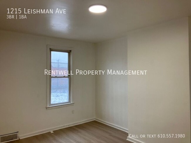 Building Photo - 1215 Leishman Ave