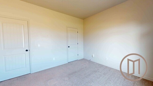 Building Photo - Beautiful home in Little Valley