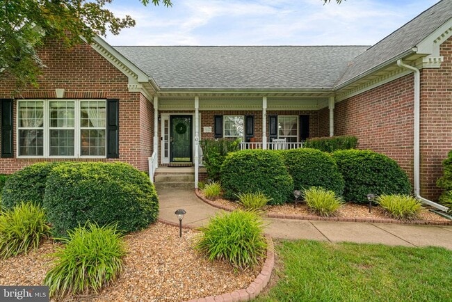 Building Photo - 61 Kirby Ln