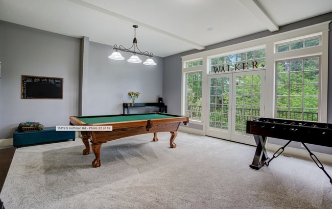 Building Photo - 4 bed/4bath, 5000sqft, adult home? Sober living? Barton Park!