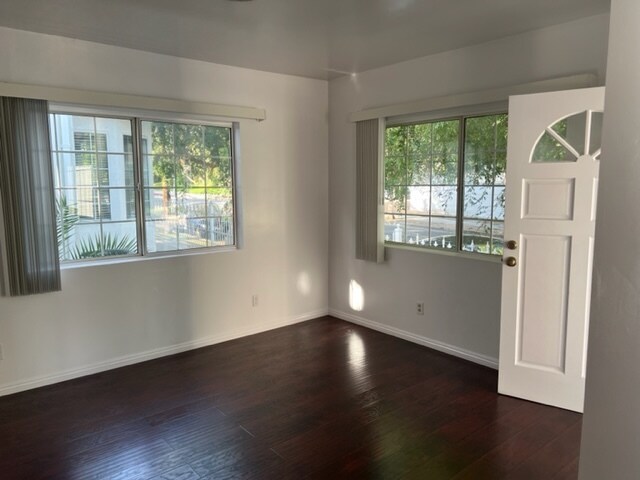 Building Photo - 1607 N Wilton Plz